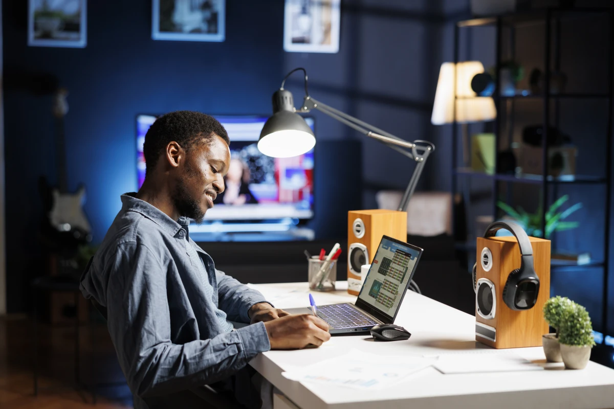 Les aspects juridiques du télétravail post-pandémie : enjeux et perspectives