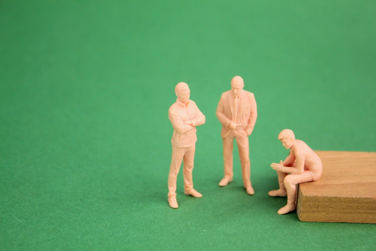 Les enjeux juridiques de l'économie collaborative : un défi pour les acteurs et le législateur